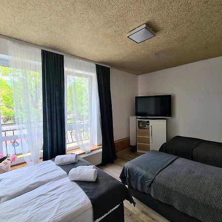 Apartamenty Katarina Устрики-Долішні Екстер'єр фото